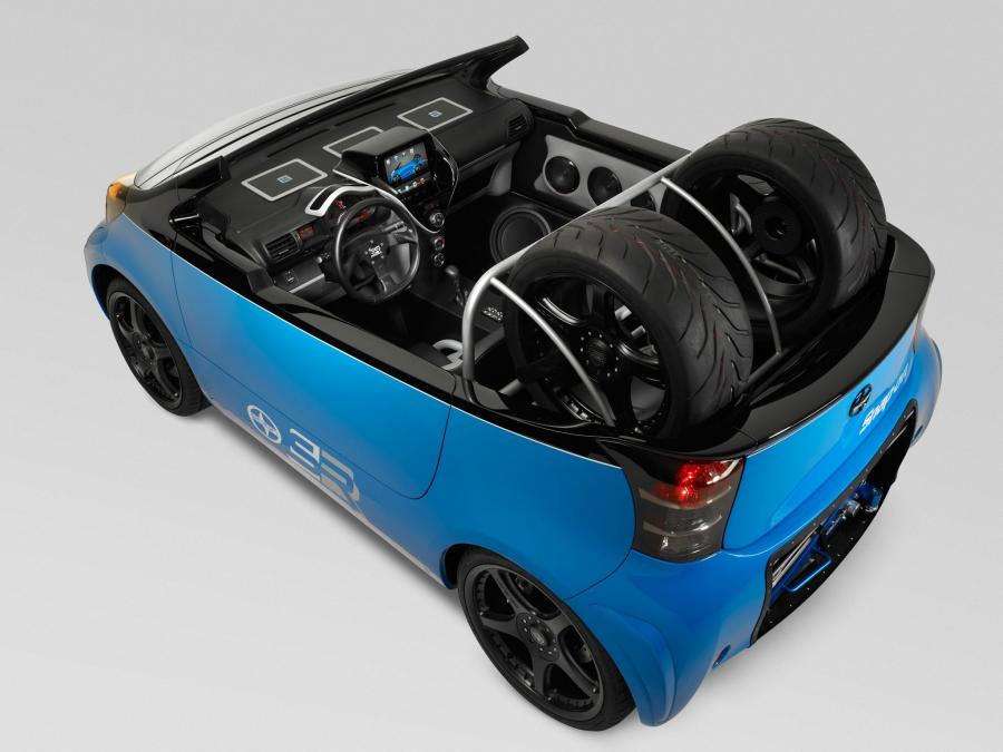  Scion iQ by Cartel 2011 года  (фото 10 из 10)